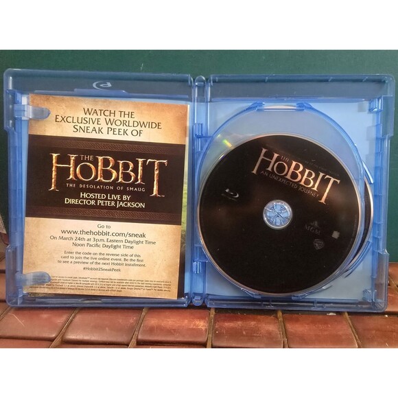 The Hobbit An Unexpected Journey 3 Disc Set Blu-ray & DVD Special Features - Picture 3 of 4